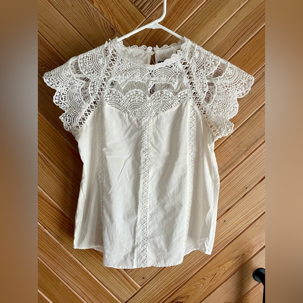 Women’s lace neck blouse